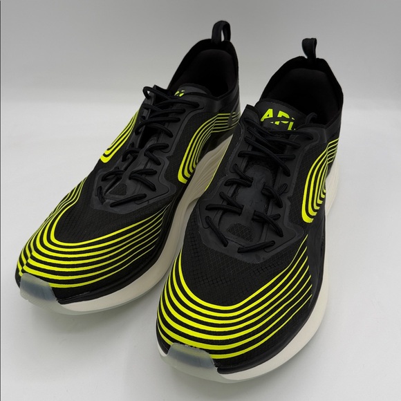 APL Men's Streamline Sneakers black/energy/white